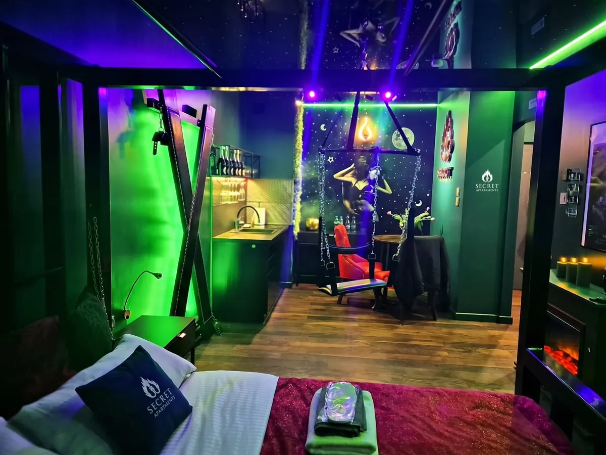 Apartament Grey Green Make Love w Toruniu