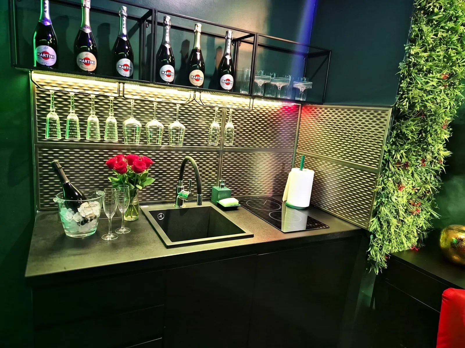 Grey Green Make Love, Toruń - apartament Secret
